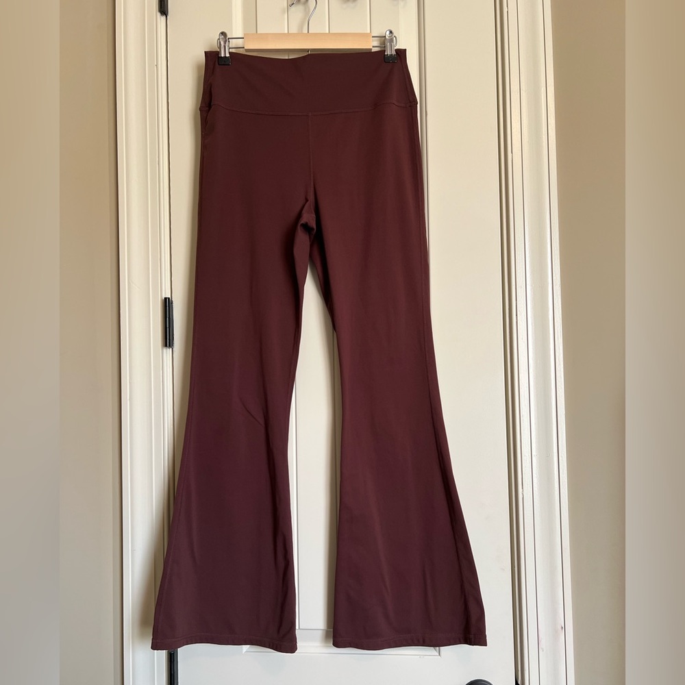 WILO The Label Brown Flared Leggings Women’s Size Large Workout Loungewear Yoga